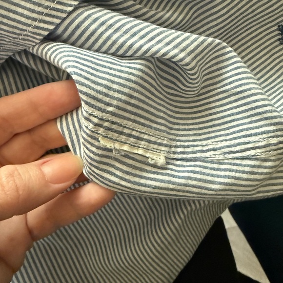 Abercrombie & Fitch Blue White Stripe Popover Embroidered Floral Blouse Top Med - Picture 8 of 8
